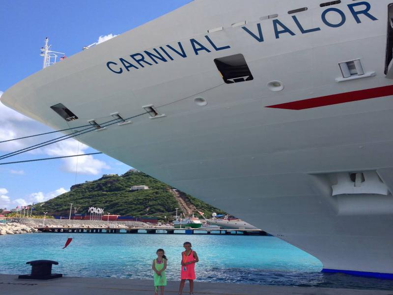 Carnival Valor